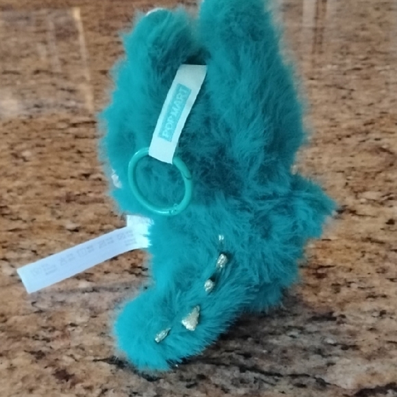 Lafufu - Picture 3 of 3